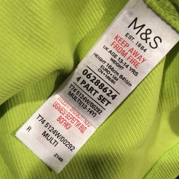 NWT neon trend chartreuse tank top - Picture 12 of 12